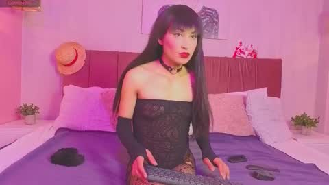 Emma online show from March 2026 10:15:01 PM