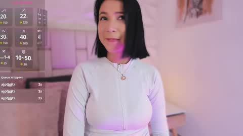 emma_woods__ online show from October 2025 07:43:01 PM