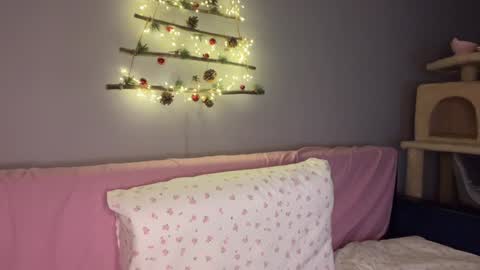 emmaandjake online show from January 2025 03:54:01 PM