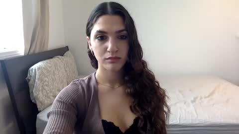 Snapshot of emmababy2322 chatting on December 2024 06:06:02 PM Emma online show from December 2024 06:06:02 PM