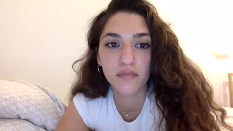 Snapshot of emmababy2322 chatting on January 2025 09:05:01 PM Emma online show from January 2025 09:05:01 PM