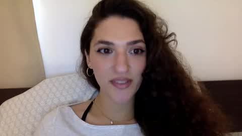 Snapshot of emmababy2322 chatting on January 2025 04:43:02 PM Emma online show from January 2025 04:43:02 PM