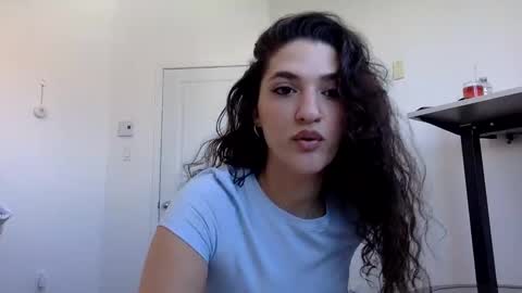 Snapshot of emmababy2322 chatting on February 2025 05:20:01 PM Emma online show from February 2025 05:20:01 PM