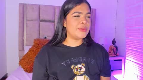 emma becket online show from October 2025 03:34:01 AM