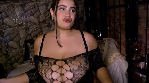 Snapshot of emmacamille2 chatting on January 2025 03:15:01 AM emmacamille2 online show from January 2025 03:15:01 AM