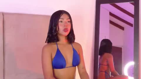 E M M A  online show from February 2026 04:50:01 PM