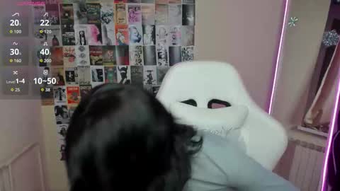 Snapshot of emmadarkk chatting on January 2026 01:41:01 AM Emma online show from January 2026 01:41:01 AM