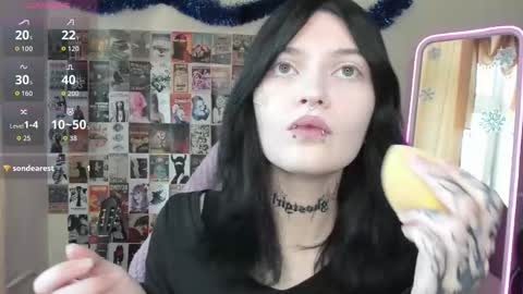 Snapshot of emmadarkk chatting on January 2026 05:02:02 AM Emma online show from January 2026 05:02:02 AM