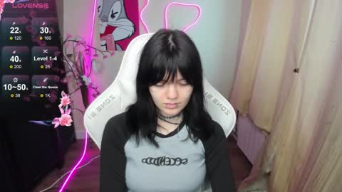 Snapshot of emmadarkk chatting on February 2026 04:30:01 AM Emma online show from February 2026 04:30:01 AM