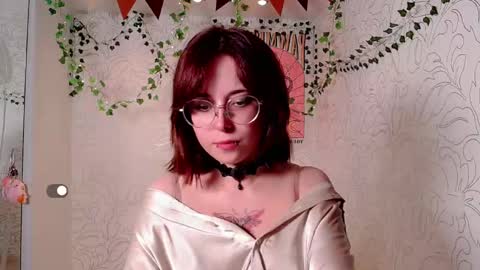 Emma online show from December 2024 01:33:01 PM