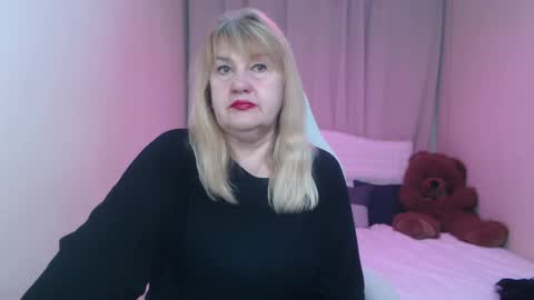 Snapshot of emmaellison924117 chatting on April 2026 06:09:01 AM emmaellison924117 online show from April 2026 06:09:01 AM