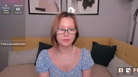 Emma 3 online show from May 2026 01:36:02 AM