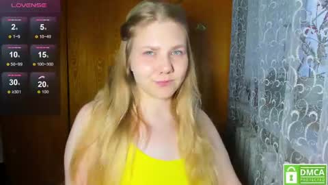 Snapshot of emmafrizea chatting on June 2026 06:06:01 PM Hello Im newMake me cumPVT 12tk for min ALL INCLUSIVE online show from June 2026 06:06:01 PM