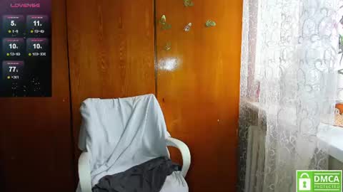 Snapshot of emmafrizea chatting on July 2026 02:04:02 PM Hello Im newMake me cumPVT 12tk for min ALL INCLUSIVE online show from July 2026 02:04:02 PM