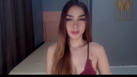 Snapshot of emmahardcockts chatting on February 2026 02:50:02 AM Emma online show from February 2026 02:50:02 AM