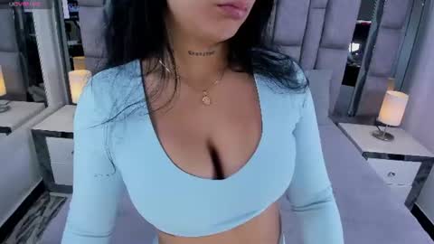 Snapshot of emmahill1 chatting on July 2026 11:07:01 AM EMMA HILL online show from July 2026 11:07:01 AM