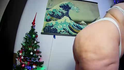 emmakros online show from December 2024 10:16:02 AM