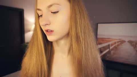 Emma day  Wendy night online show from December 2025 08:24:02 PM