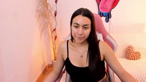 Emma  online show from February 2026 09:29:02 PM