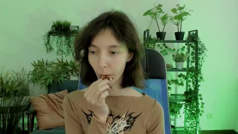 Snapshot of emmanuellbrown chatting on December 2025 10:09:02 AM emmanuellbrown online show from December 2025 10:09:02 AM