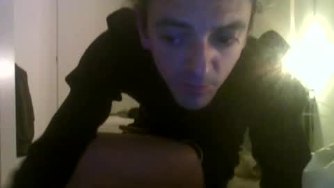 Snapshot of emmanuelli59 chatting on March 2026 09:40:01 PM AsstastiX online show from March 2026 09:40:01 PM