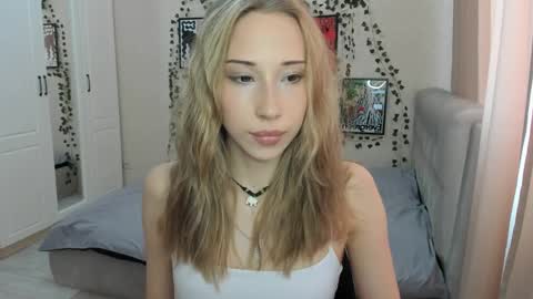 Emma online show from April 2026 11:33:01 AM