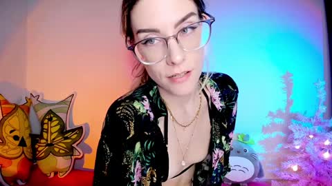 RH-NEGATIVE GREEN-EYED BAELIEN online show from December 2024 11:03:01 PM