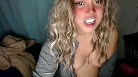 YourDreamGirl Emma  online show from November 2025 12:21:02 AM