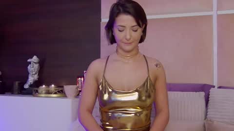 Emma Willinson online show from February 2026 06:12:01 AM