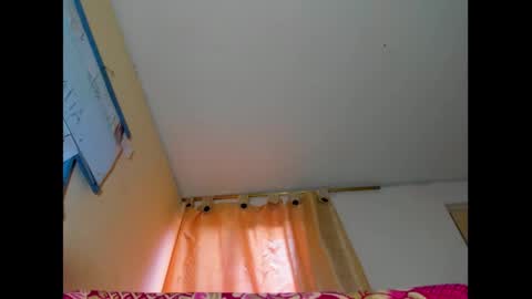 hi im emmalina welcome to your happy place online show from March 2025 06:07:01 PM