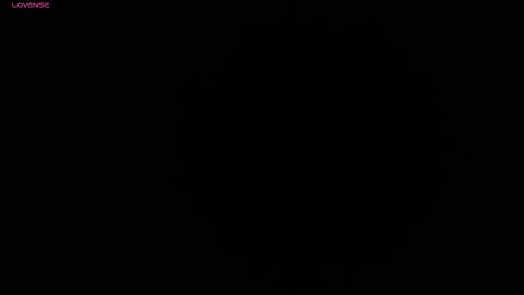 Snapshot of emmi_collins chatting on December 2025 08:49:02 PM emmi_collins online show from December 2025 08:49:02 PM