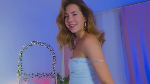 Miss Emmi online show from January 2025 04:23:02 PM