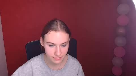 Emmi online show from February 2025 12:39:02 PM