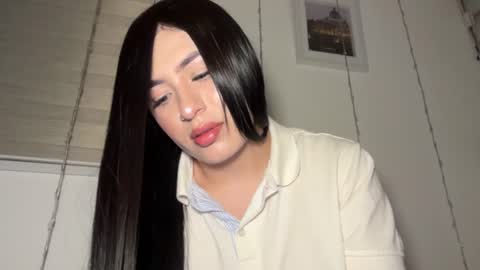 Emmi online show from July 2026 12:24:01 AM