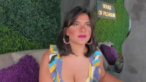 Snapshot of emmiily_z chatting on February 2025 07:56:01 PM Emmiily online show from February 2025 07:56:01 PM