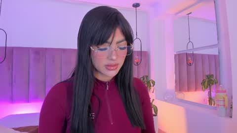 Emmiily online show from June 2026 08:07:02 PM