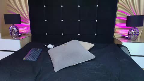 Emmily keller online show from February 2026 01:55:01 PM