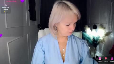 emmmam online show from November 2025 08:09:01 AM