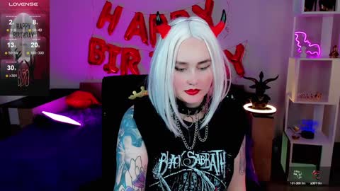 Snapshot of emmybrightj_ chatting on February 2025 05:03:02 AM Emmy Bright 50 online show from February 2025 05:03:02 AM