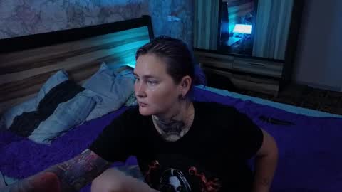 Snapshot of emmybrightj_ chatting on September 2025 06:18:02 PM Emmy Bright 50 online show from September 2025 06:18:02 PM