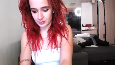 Snapshot of emmylies chatting on December 2024 07:57:01 PM Emmymy favourite tips100035122212377pvt open online show from December 2024 07:57:01 PM