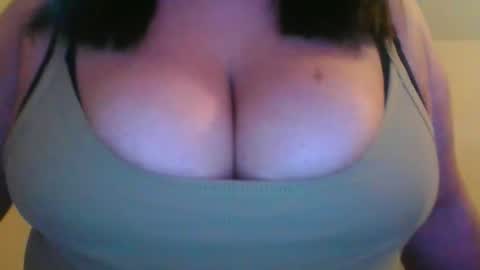 Snapshot of emmyrosex chatting on May 2026 04:56:02 PM Daisyleex online show from May 2026 04:56:02 PM