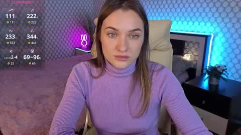 Emma online show from October 2025 06:44:02 AM