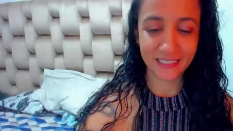 emperatriztapia online show from March 2026 06:44:02 PM