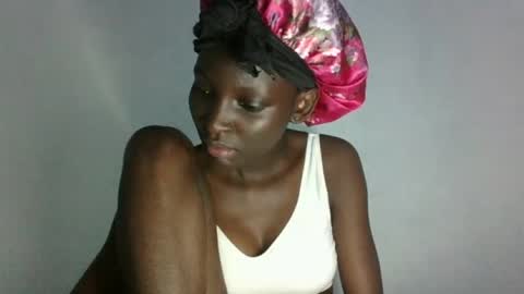 empress_ivy1 online show from June 2026 07:12:01 PM