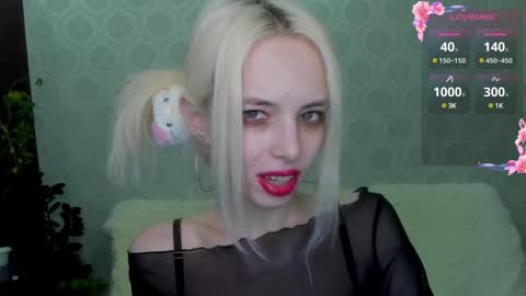 Snapshot of empress_ki chatting on December 2024 02:42:01 AM Ki online show from December 2024 02:42:01 AM