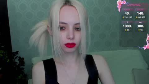 Snapshot of empress_ki chatting on January 2025 02:53:01 AM Ki online show from January 2025 02:53:01 AM