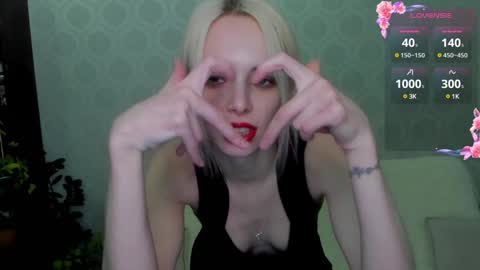 Snapshot of empress_ki chatting on January 2025 12:06:02 AM Ki online show from January 2025 12:06:02 AM