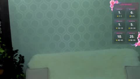 Snapshot of empress_ki chatting on January 2025 10:35:01 PM Ki online show from January 2025 10:35:01 PM