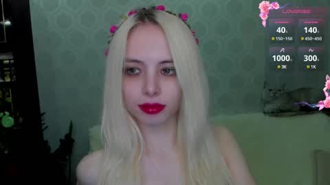 Snapshot of empress_ki chatting on February 2025 03:08:01 AM Ki online show from February 2025 03:08:01 AM